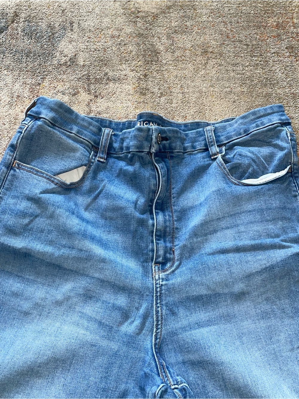 American Eagle Outfitters Light Blue Boyfriend Jeans 22 Short - Picture 3 of 6
